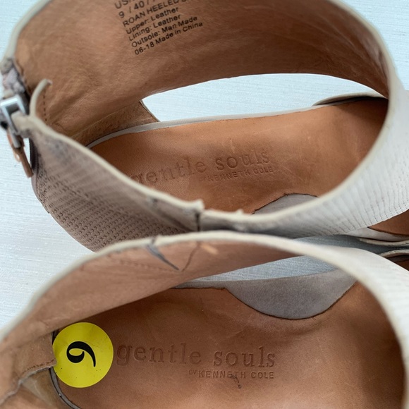 NWOT GENTLE SOULS by Kenneth Cole Roan Heeled Sandals Woman’s 9 - Picture 10 of 13
